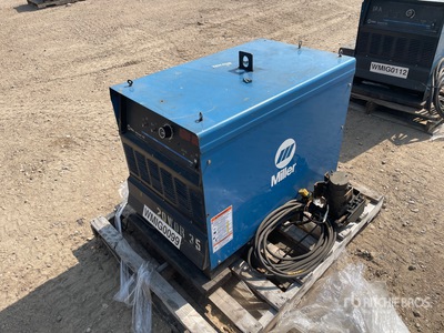 Miller Deltaweld 452 62 A Skid-Mounted Multi-Process Engine Driven Welder