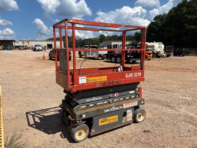 2019 Skyjack SJIII 3219 Electric Scissor Lift