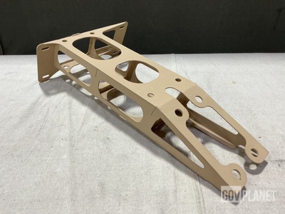 (30) Oshkosh 3820695 Mounting Brackets