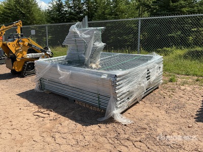 Quantity of (20) 7 ft 5 in x 6 ft Chain Link Temporary Valla (Unused)