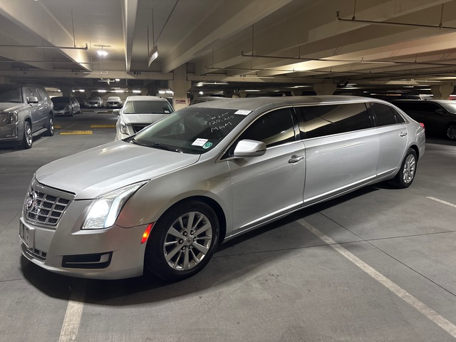 2015 Cadillac XTS Limousine 2015 Cadillac XTS Limousine