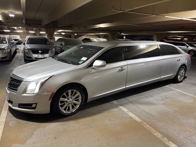 2017 Cadillac XTS Limousine 2017 Cadillac XTS Limousine