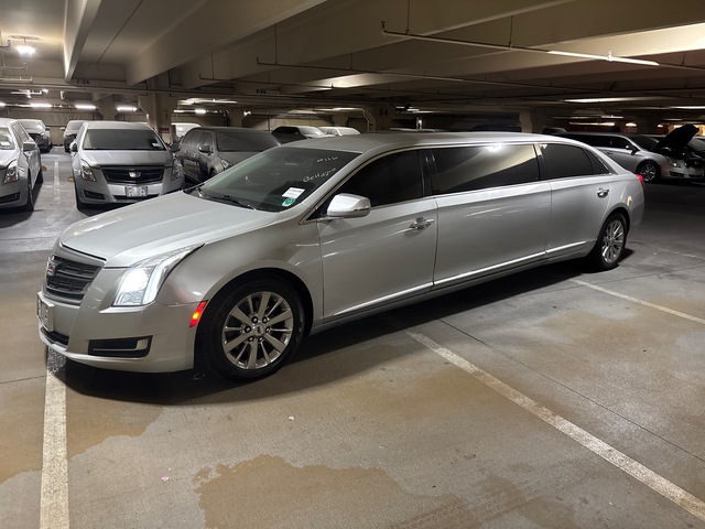 2017 Cadillac XTS XTS Limousine 2017 Cadillac XTS XTS Limousine