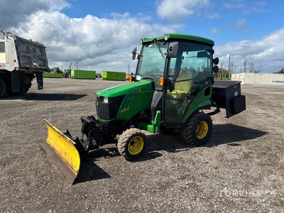 2021 John Deere 1025R 4WD Utility Tractor