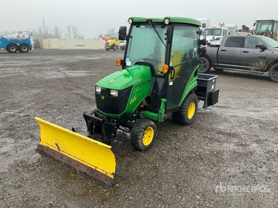 2021 John Deere 1025R 4WD Utility Tractor