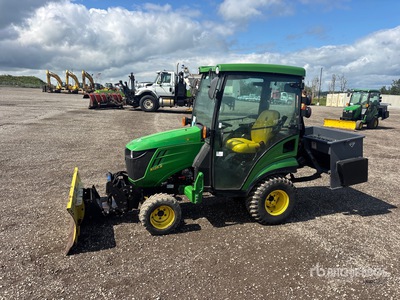 2021 John Deere 1025R 4WD Utility Tractor