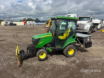 2019 John Deere 1025R 4WD Utility Tractor