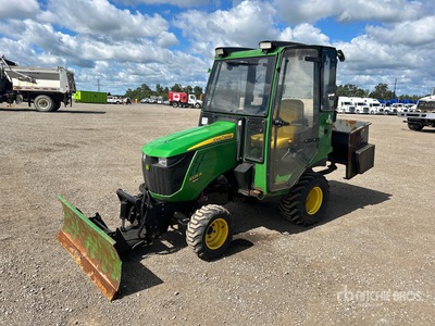 2018 John Deere 1025R 4WD Utility Tractor
