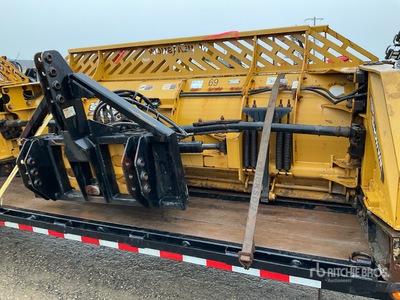 2018 HLA 4200 Series 10-16 10 ft Extendable Q/C トラック プラウ