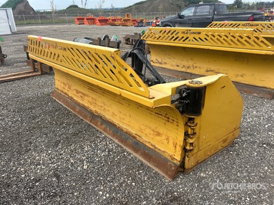 2016 HLA 4200 Series 10 ft 10-16 Extendable Q/C Snow Plow