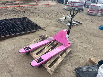 Uline H-3045 5500 lb Transpalette