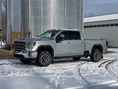 2023 GMC Sierra 2500 SLT 4x4 Crew Cab Pickup