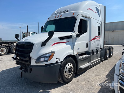 2021 Freightliner Cascadia 126 T/A Sleeper Truck Tractor