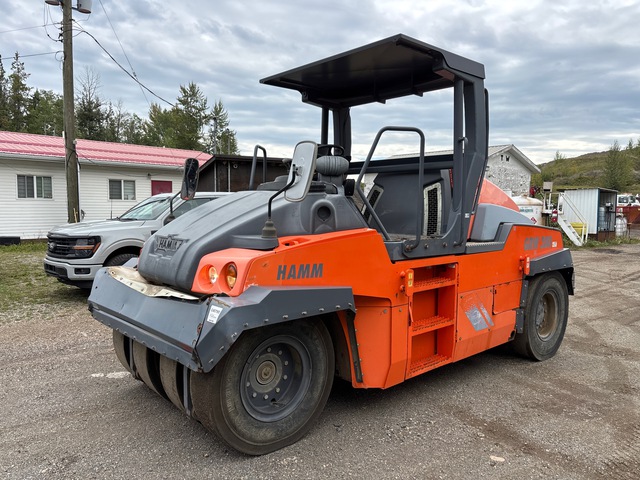 2012 Hamm GRW280 8 Wheel Pneumatic Roller