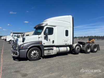 2018 Freightliner Cascadia 125 8x4 Tri/A Sleeper Truck Tractor