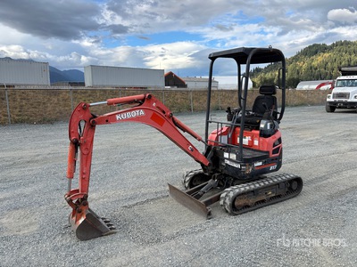 Kubota U17 Mini Excavator
