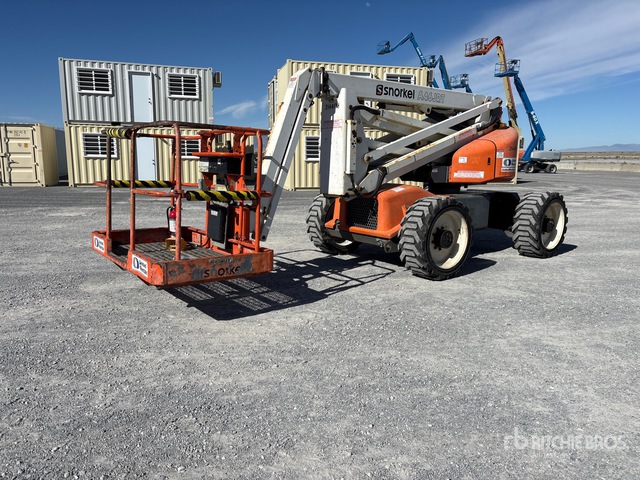 Articulating Boom Lifts
