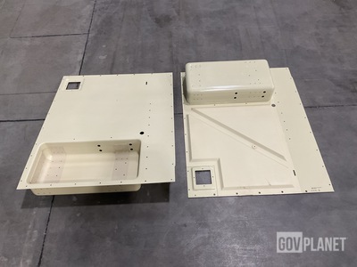 (2) Williams AeroSpace & Manufacturing 943117-101 Indicator Panels