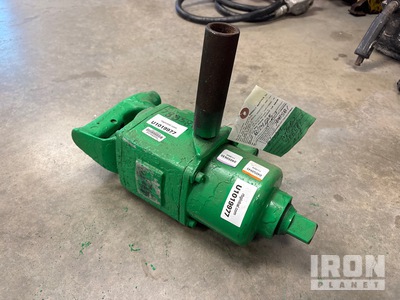 2014 Ingersoll Rand 1712B2 Pneumatic 1 in Impact Wrench