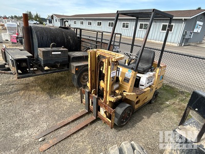 TCM FCD25Z6 Cushion Tire Chariot Élévateur