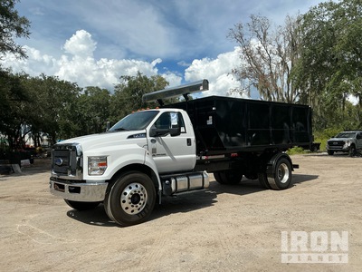 2019 Ford F-750 4x2 Roll-Off Truck