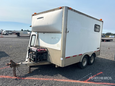 2001 Coachcraft T/A Fiber Splicing Trailer Divers - Remorque