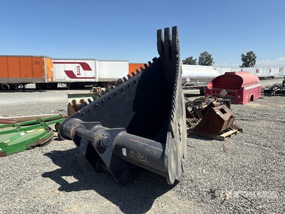 102 in V-Ditching Excavator Bucket