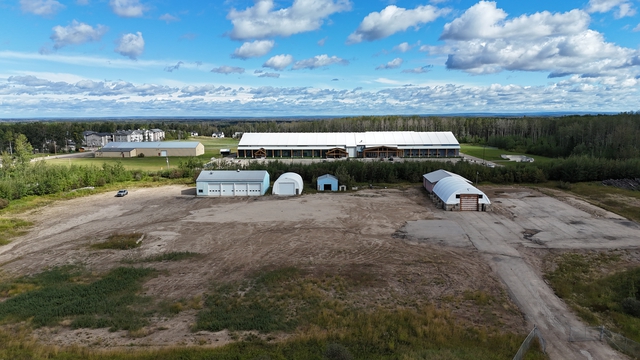 Fox Creek, AB 8.82&plusmn; Title Acres Commercial Property