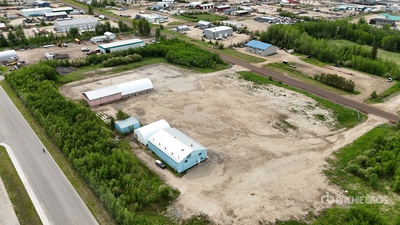 Fox Creek, AB 8.82± Title Acres Commercial Property