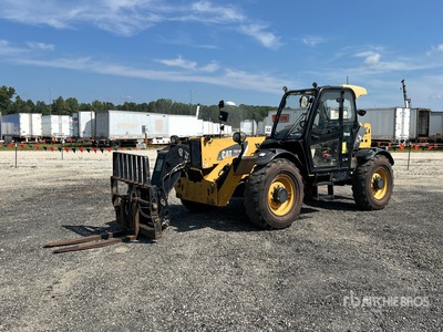 2015 Cat TH514C Verreiker