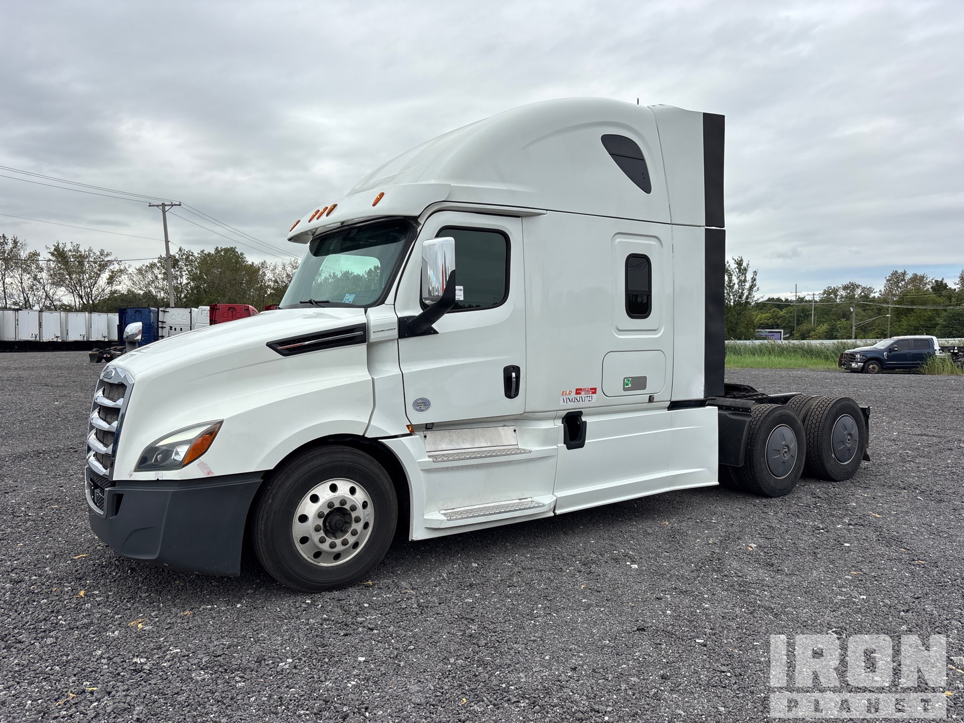 2018 Freightliner Cascadia 126 6x4 T/A Sleeper Truck Tractor