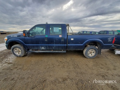 2015 Ford F-350 XL 4x4 Crew Cab Pickup
