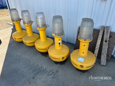 Quantity of Probuilt Lighting  Wobble Lights Divers