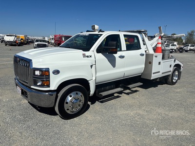 2020 International CV515 4x2 Crew Cab Takelwagen