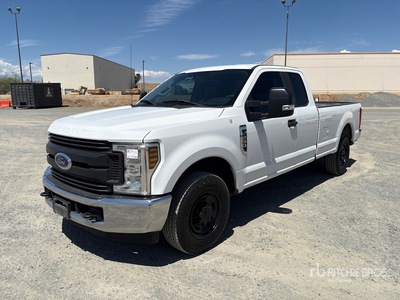 2019 Ford F-250 XL 4x2 Extended Cab Pick-up