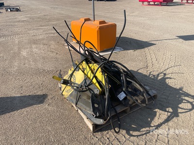 Quantity of MacDon Roto Shears