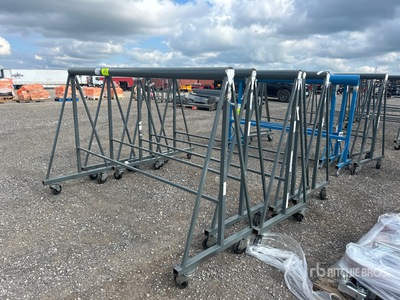 Quantity of (5) A Frame on casters Varios, equipos plantas industriales