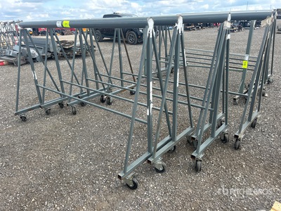 Quantity of (5) A Frame on casters Varios, equipos plantas industriales
