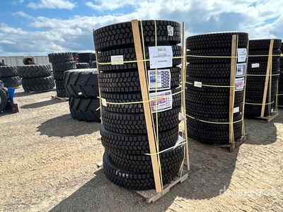 Quantity of (8) Snow Traction Retread 11R22.5 Tires (Unused)