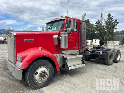 2006 Kenworth T800 6x4 T/A Day Cab Truck Tractor