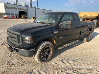 2003 Ford F-250 XLT 4x4 Extended Cab Pickup