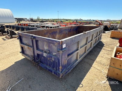 17 ft Roll Off Container