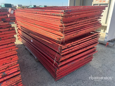 Quantity of (50) 10 ft x 4 ft Ogrodzenie terenu