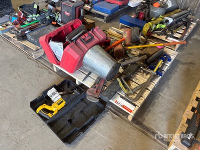 Dewalt Cordless Saw, Milwaukee Hand Saw, Misc Tools Divers - Outils à main