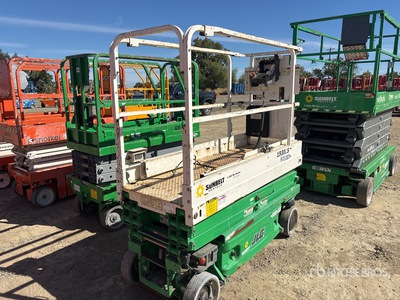 Skyjack 19030 ES Electric Scissor Lift