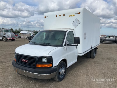 2012 GMC Savana G3500 4x2 Furgonetka