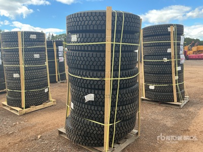 Quantity of (8) 11R22.5 Snow Traction Retread Tires (Unused)