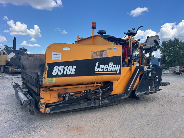 2021 LeeBoy 8510E Track Asphalt Paver