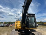 Hydraulics with Ausleger Hubzylinder
