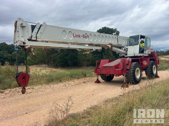 1982 Link-Belt HSP-8022 22 ton 4x4x4 Rough Terrain Crane